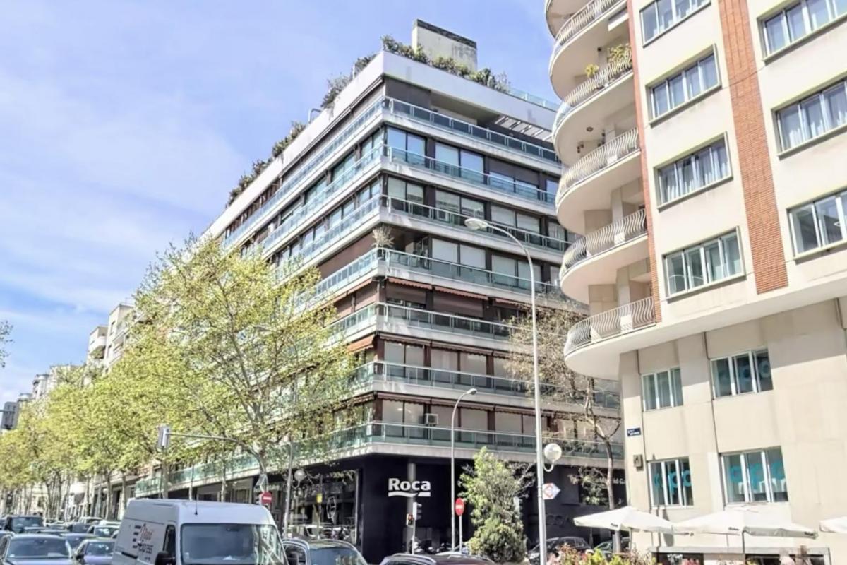 El edificio del Canal de Isabel II en la calle José Abascal, en el corazón de Chamberí.