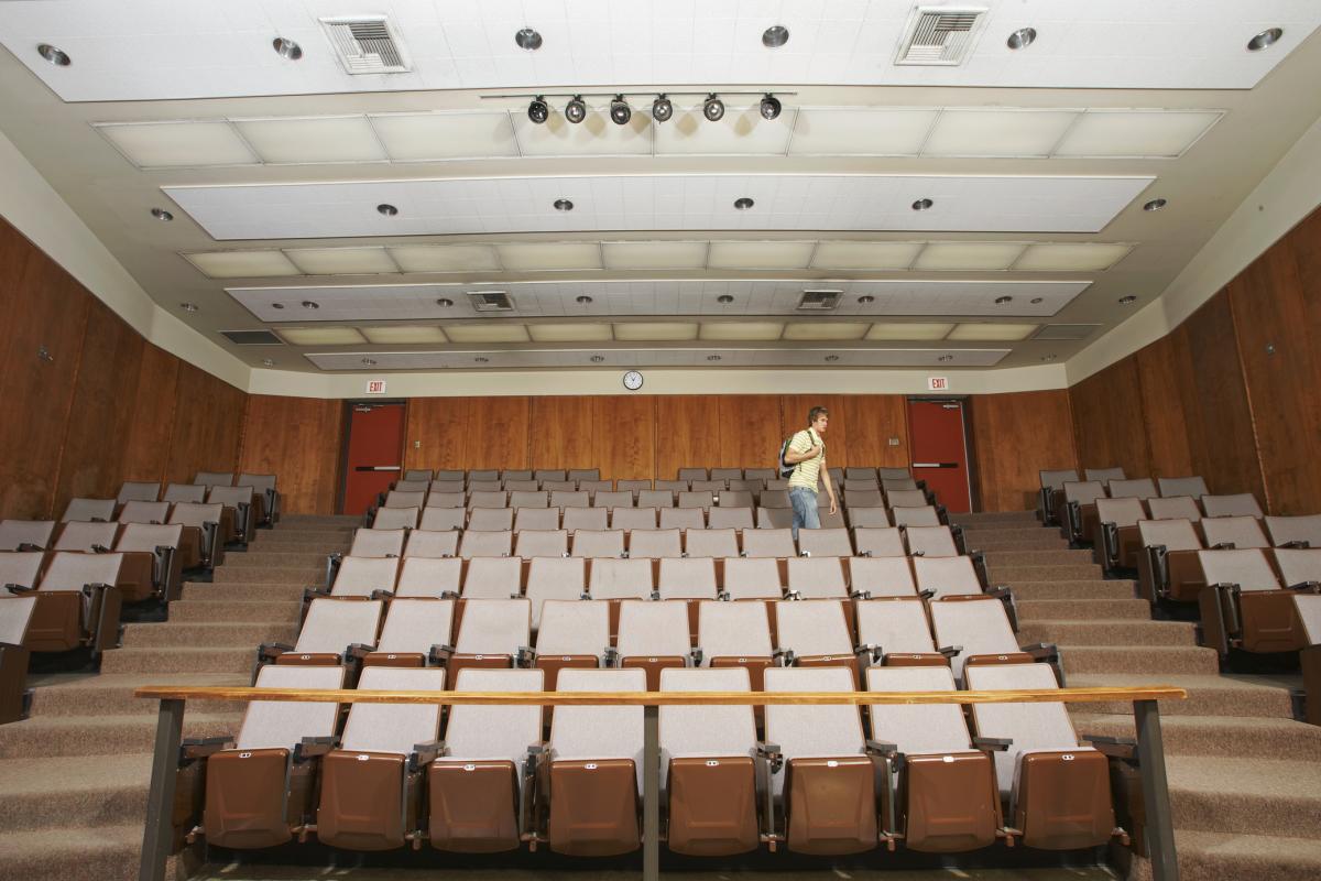 Imagen de un aula universitaria.