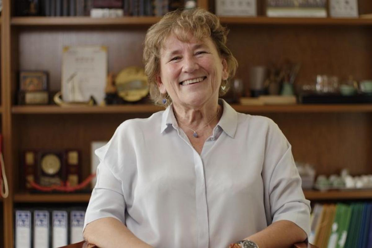 Alicia Relinque Eleta, especializada en el campo de la lengua y literatura clásicas chinas.