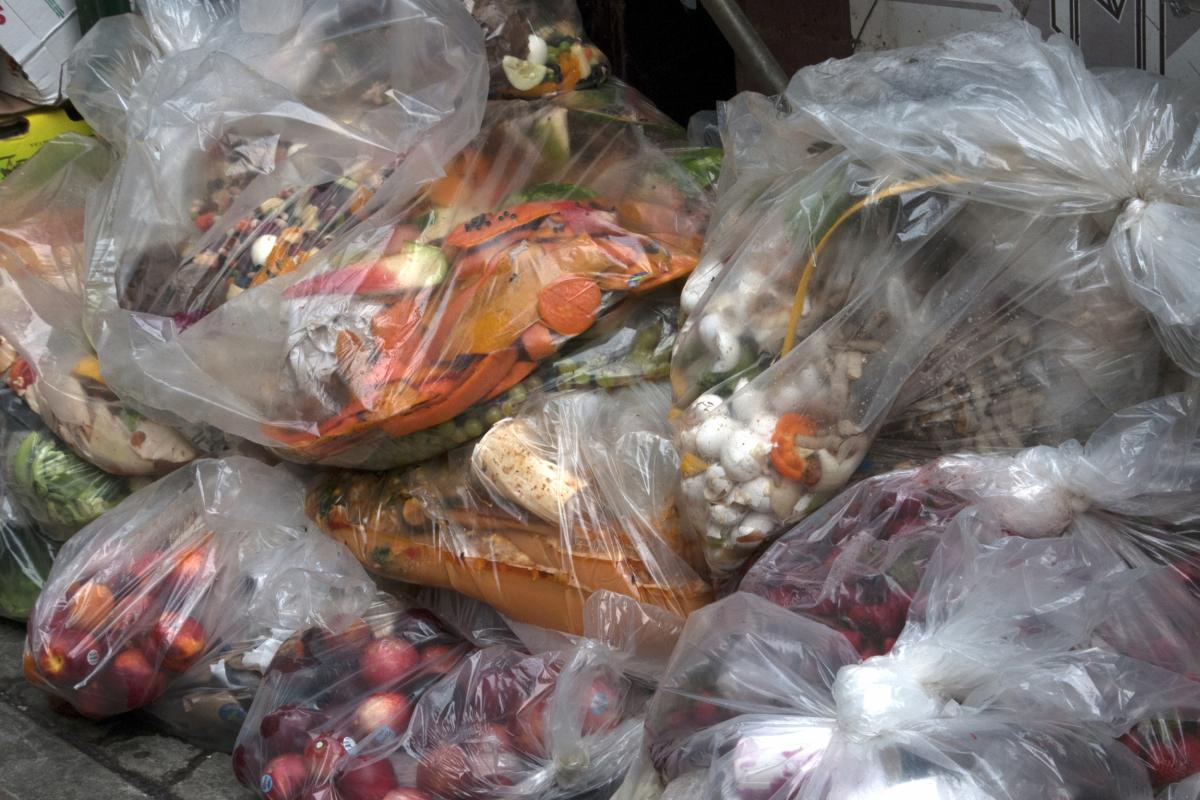 Imagen de los residuos de un supermercado.