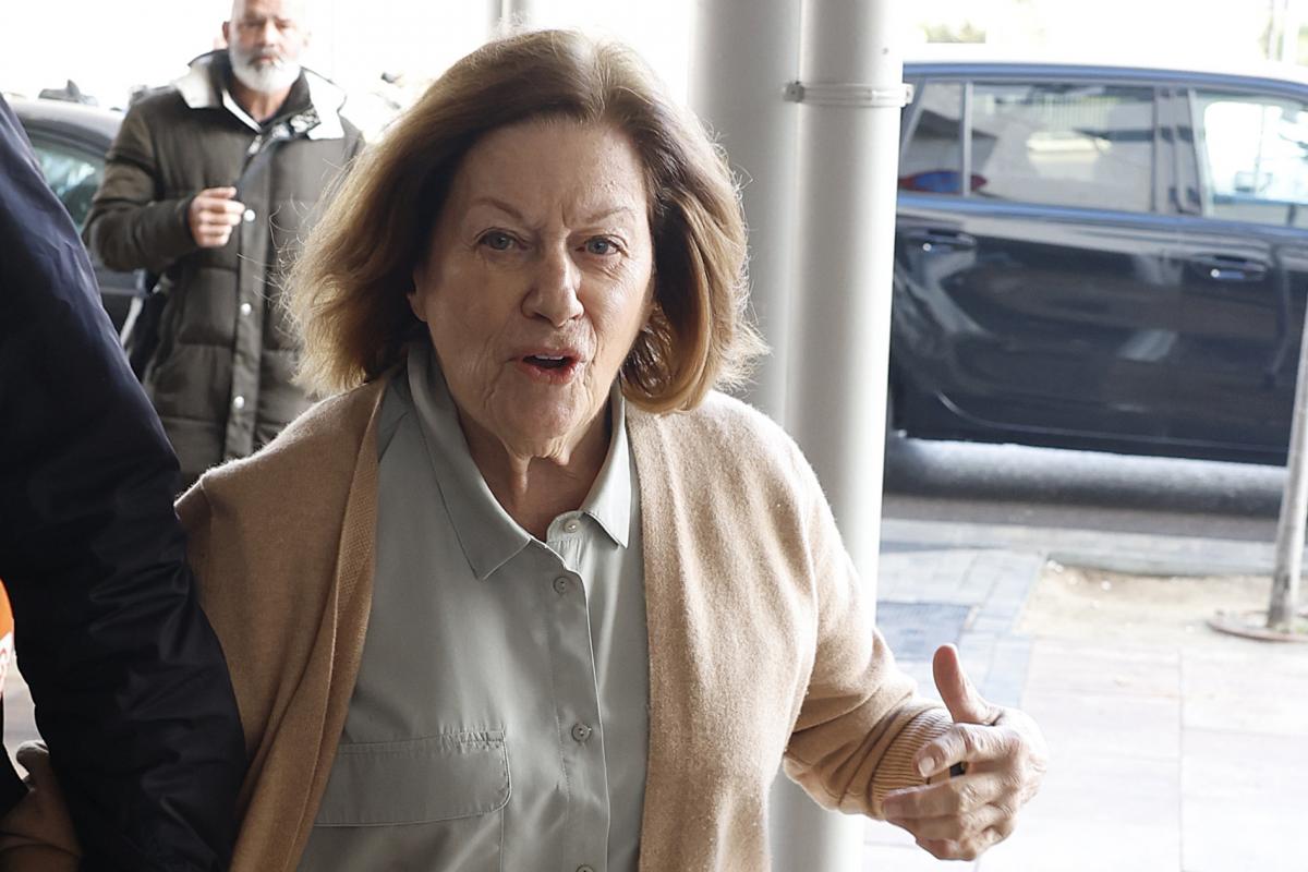 Natalia Figueroa, a su llegada al hospital este jueves.