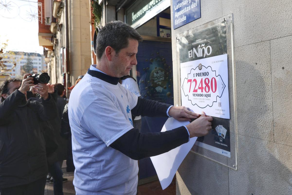 El propietario de la administración de Logroño que ha repartido íntegramente El Gordo de la Lotería de Navidad.