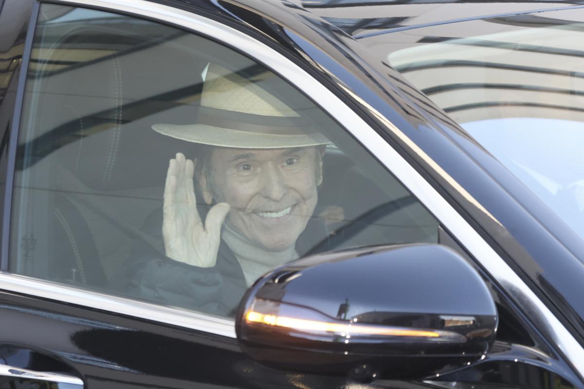 Raphael abandona el hospital 12 de Octubre este viernes.