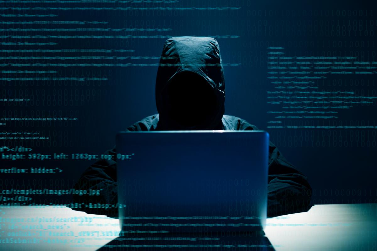 Recreación de un 'hacker' en acción