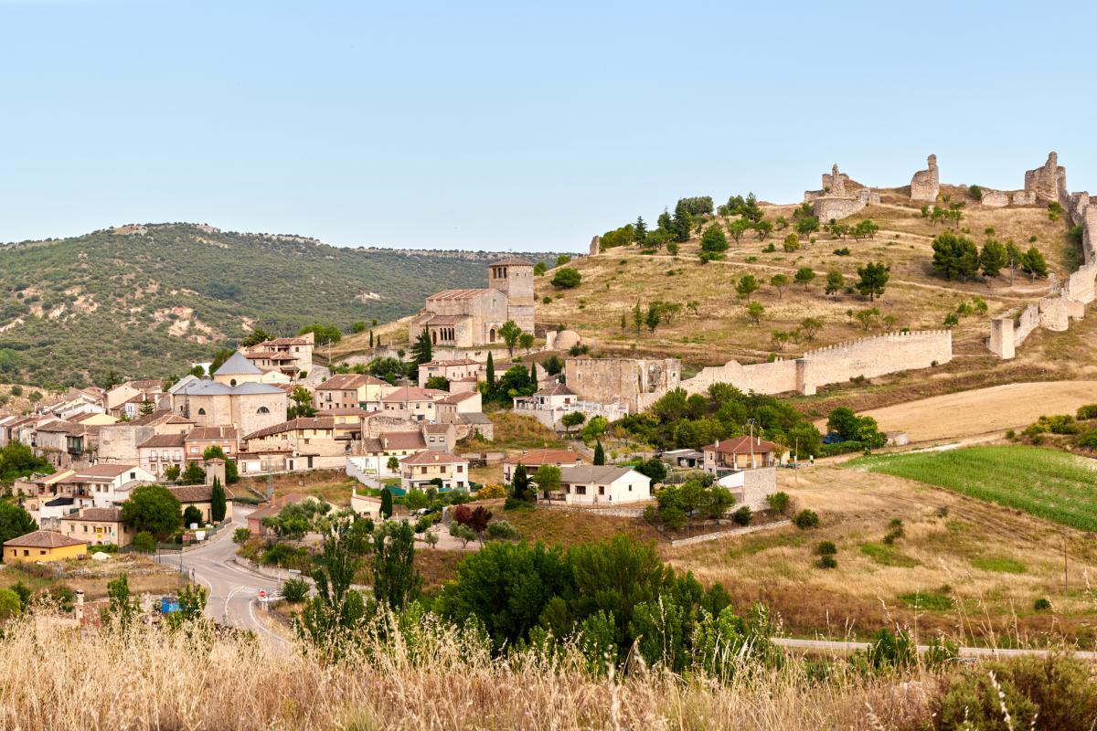Vista panorámica de la localidad de Fuentidueña, en la provincia de Segovia.