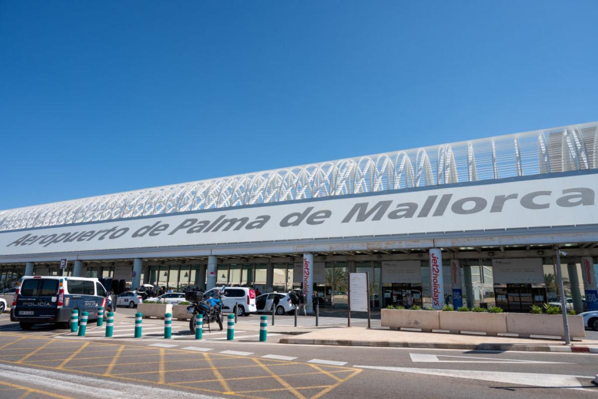Fachada del aeropuerto de Palma de Mallorca, en una imagen de archivo.