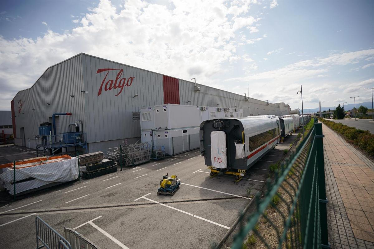 Fachada de la planta de Talgo en Álava, País Vasco.