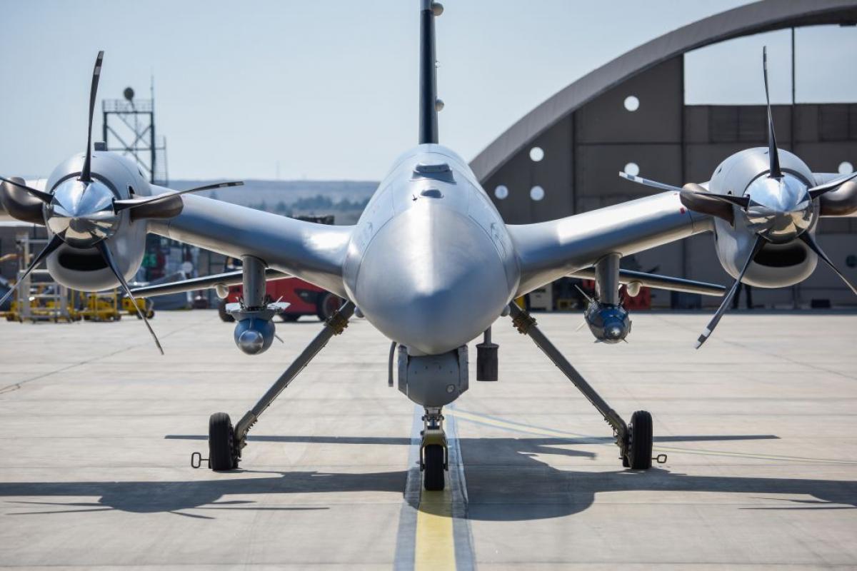Imagen de archivo de un dron turco Bayraktar AKINCI UCAV, en Estambul (Turquía).