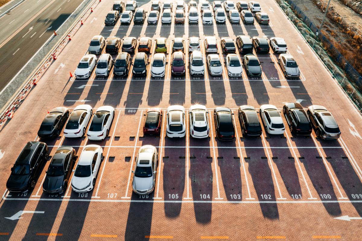 Imagen de archivo de un aparcamiento.