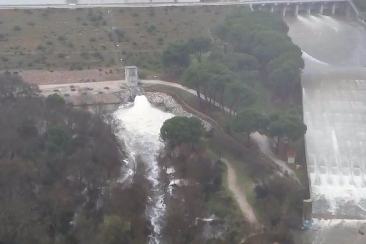 Vista aérea del río Manzanares este martes 18 de marzo de 2025