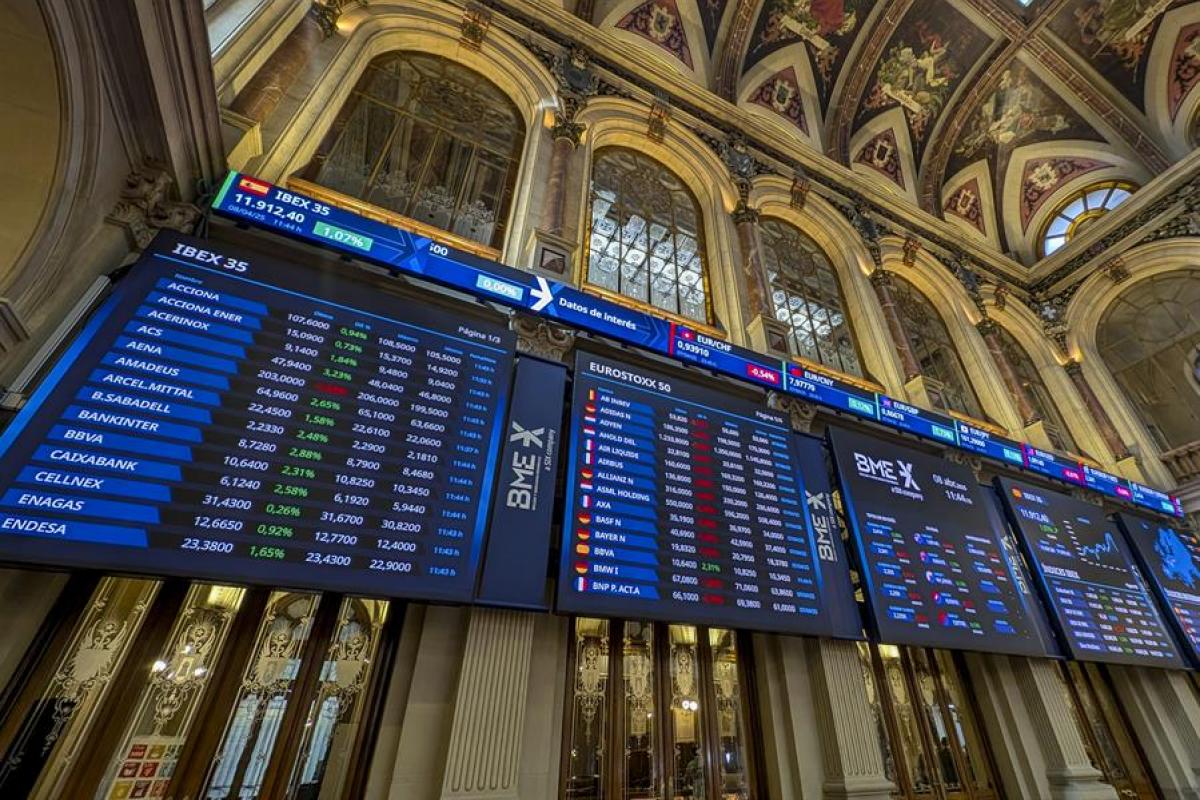 Interior de la Bolsa de Madrid