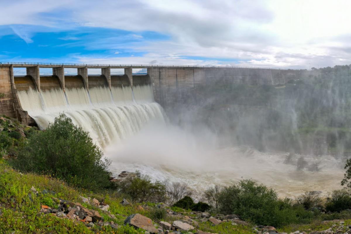 Embalse de los Melonares (Castilblanco de los Arroyos, Sevilla, Andalucía), en marzo de 2025, tras el tren de borrascas.