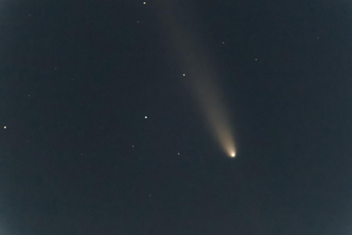Imagen de un cometa reciente, el C/2023