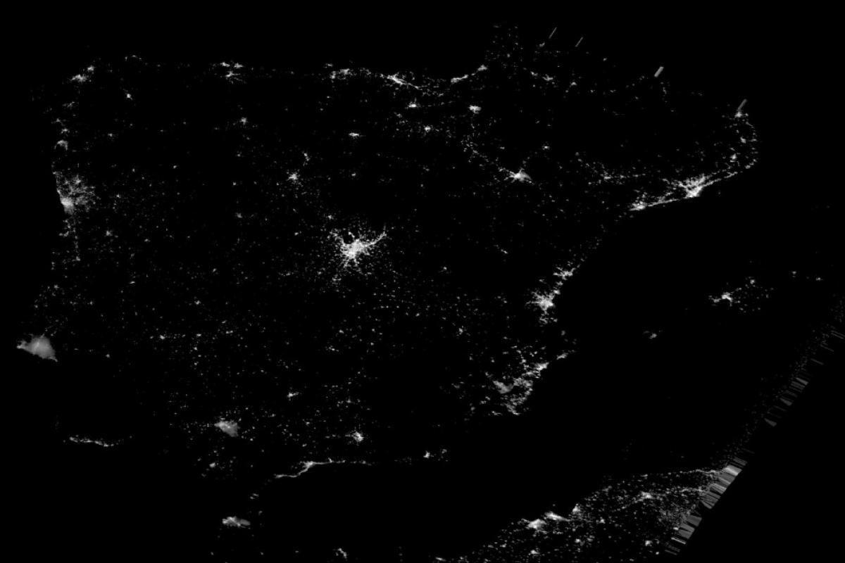 La Península Ibérica, al filo de las 4 de la madrugada del martes 29 de abril