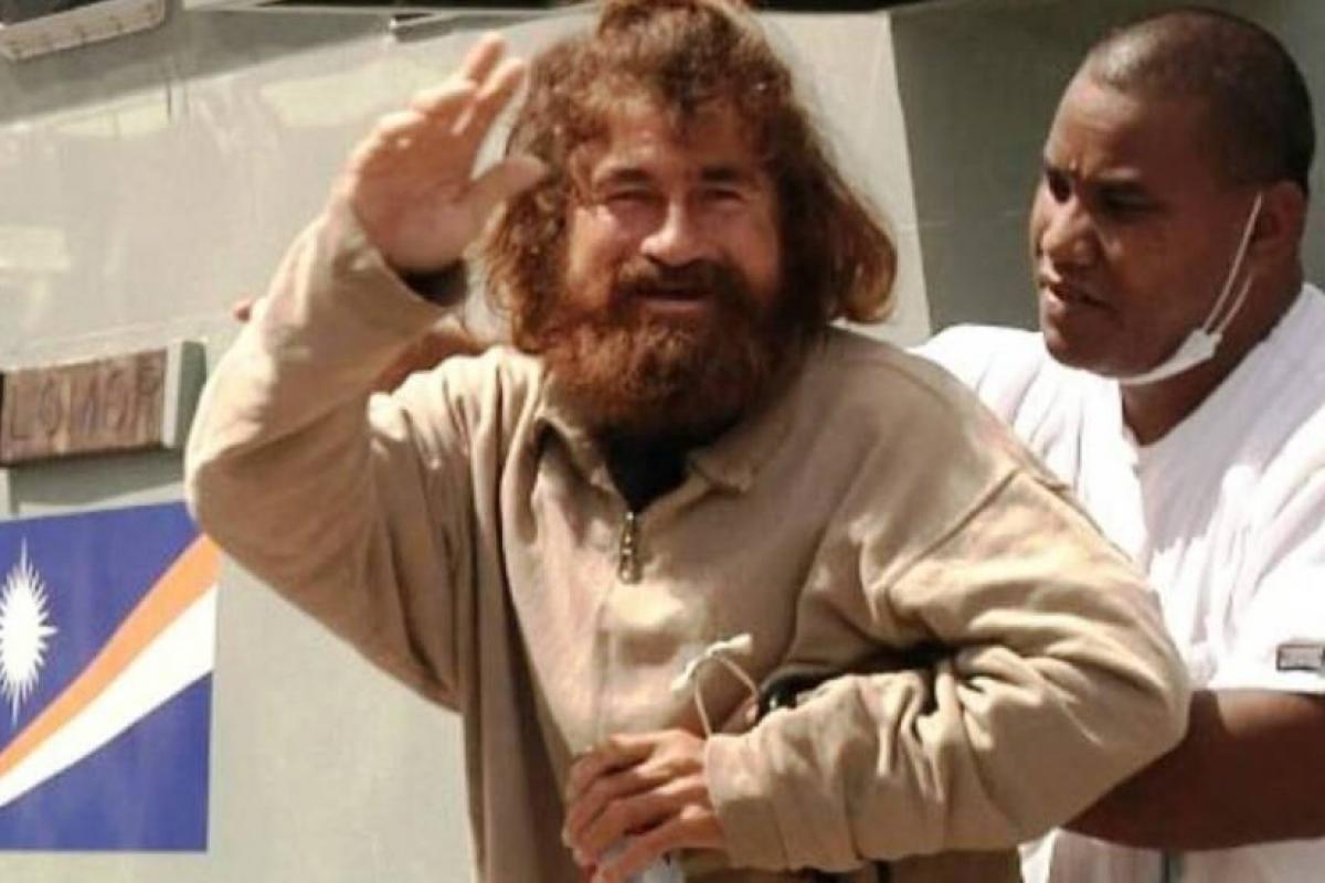 Salvador Alvarenga, rescatado