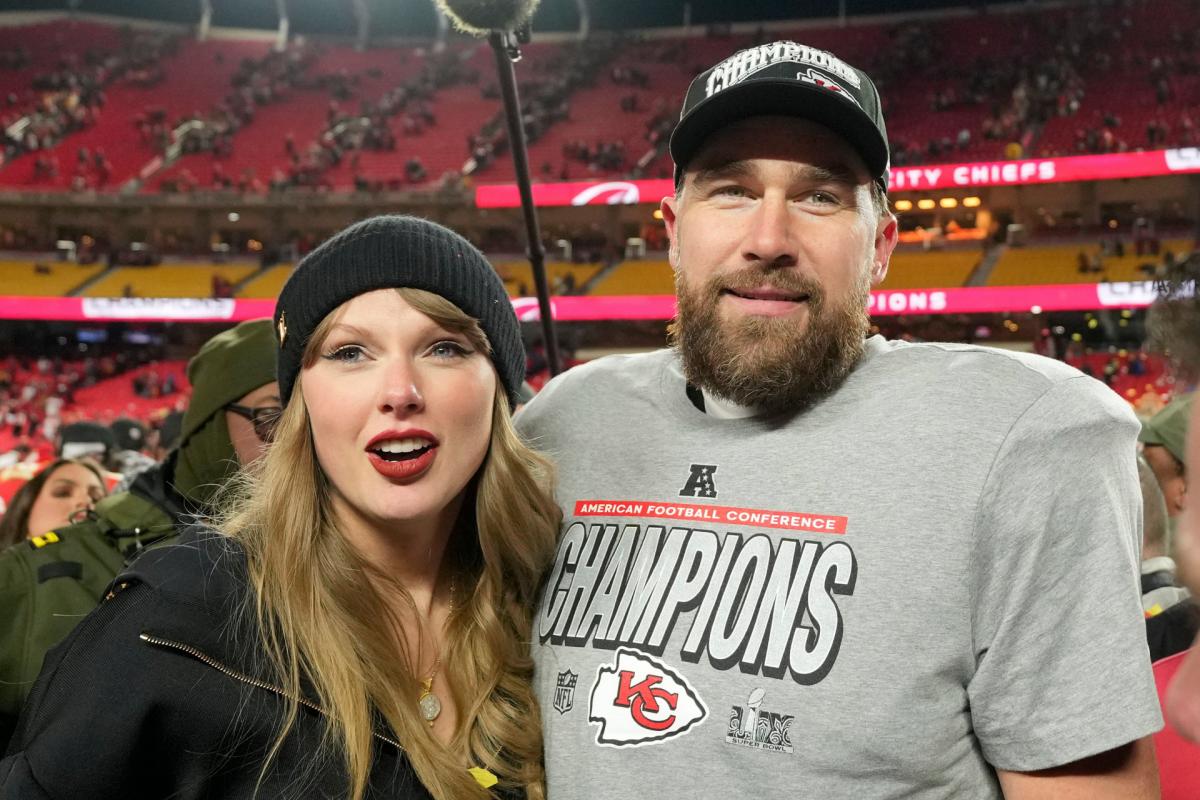 Taylor Swift y Travis Kelce, fotografiados el 26 de enero de 2025.