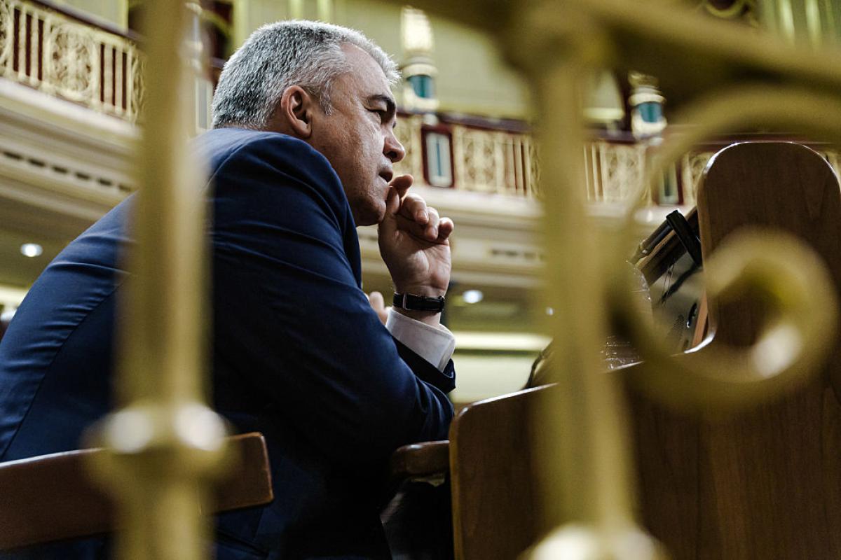 Santos Cerdán, pensativo en el Congreso