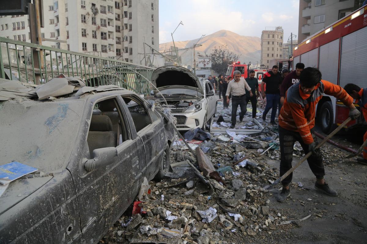 Restos del ataque de Israel en Teherán, el 13 de junio de 2025.