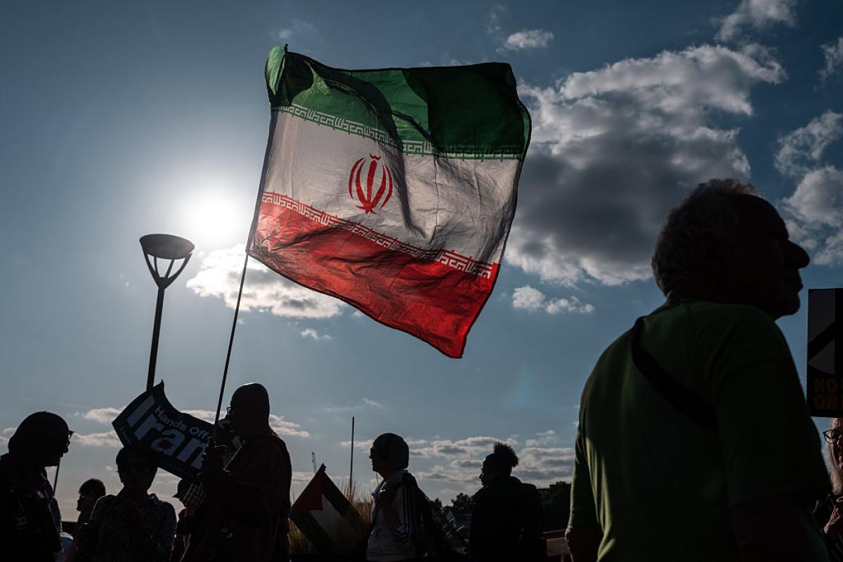 Protestas en Londres contra los ataques de EEUU en Irán.