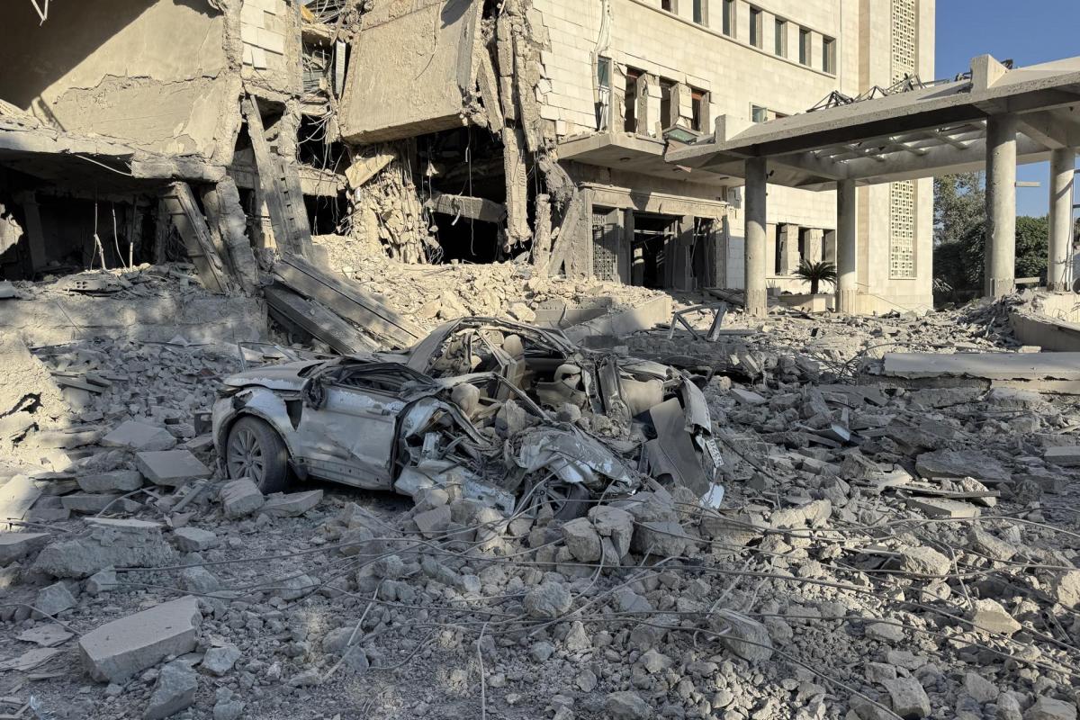 Destrozos tras el ataque de Israel a Siria este miércoles.