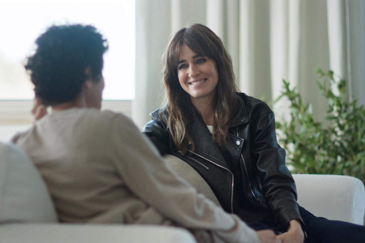 Isabel Jiménez con Blanca Romero en el primer programa de 'Mis raíces'.