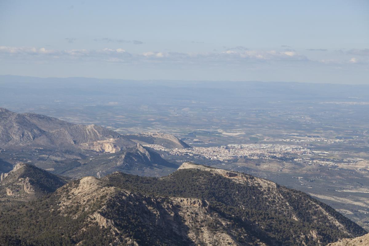 Vista aérea de Jaén desde la Sierra de la Pandera