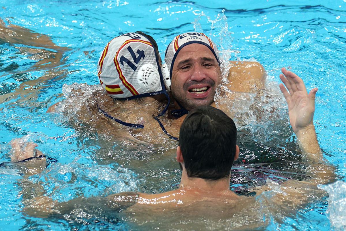 Felipe Perrone, emocionado nada más ganar el Mundial ante Hungría
