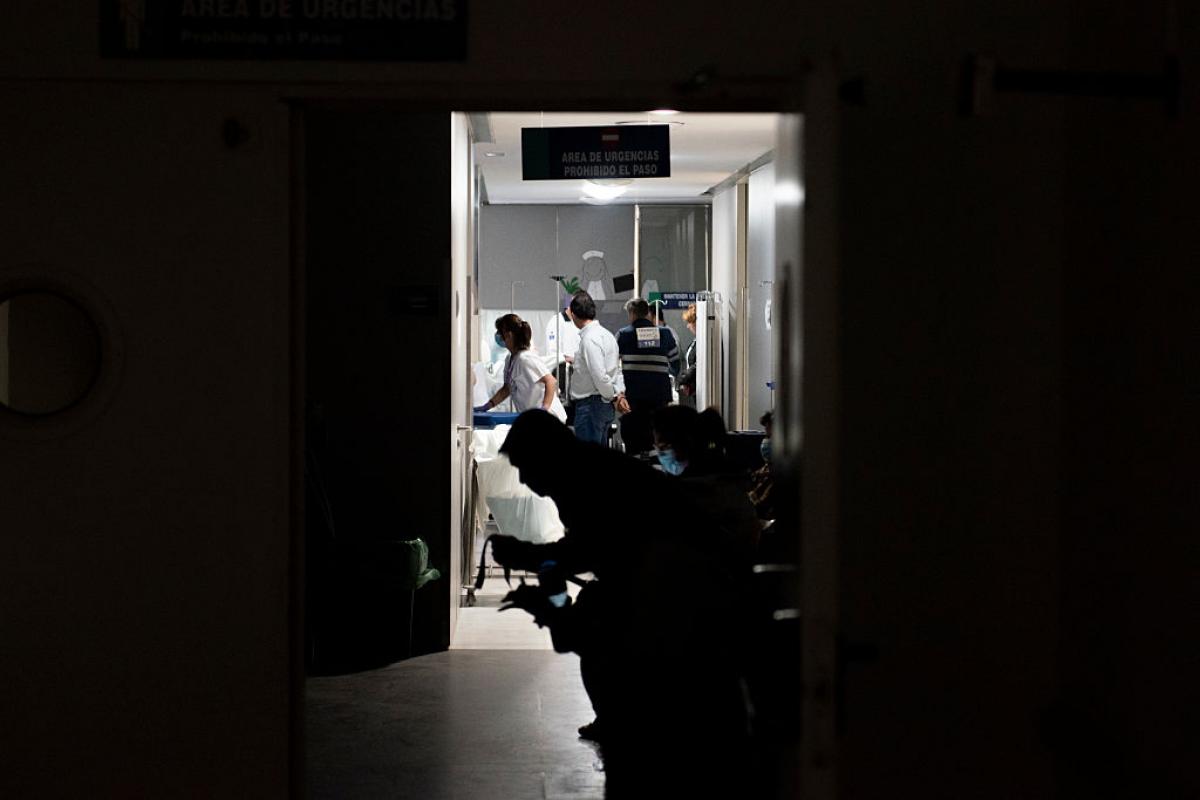 El hospital de Albacete, en la jornada del apagón en España.