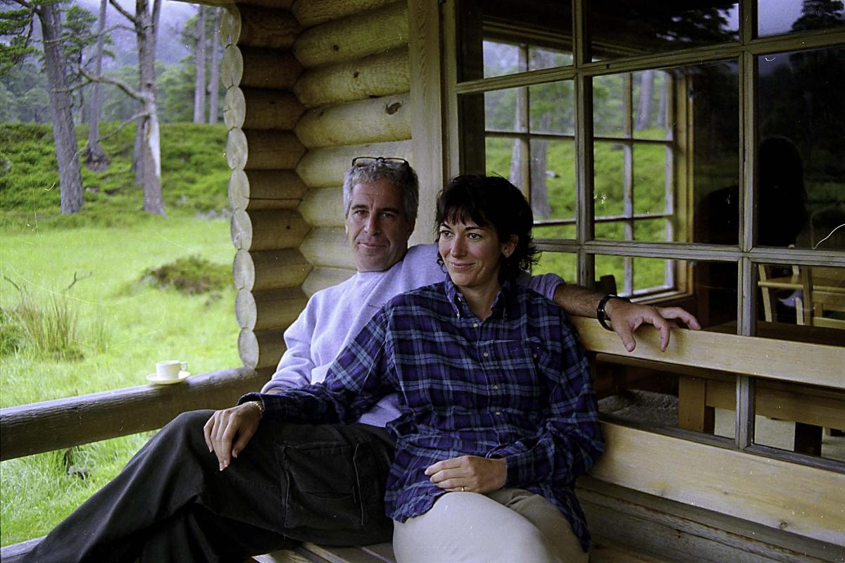 Jeffrey Epstein y Ghislaine Maxwell.