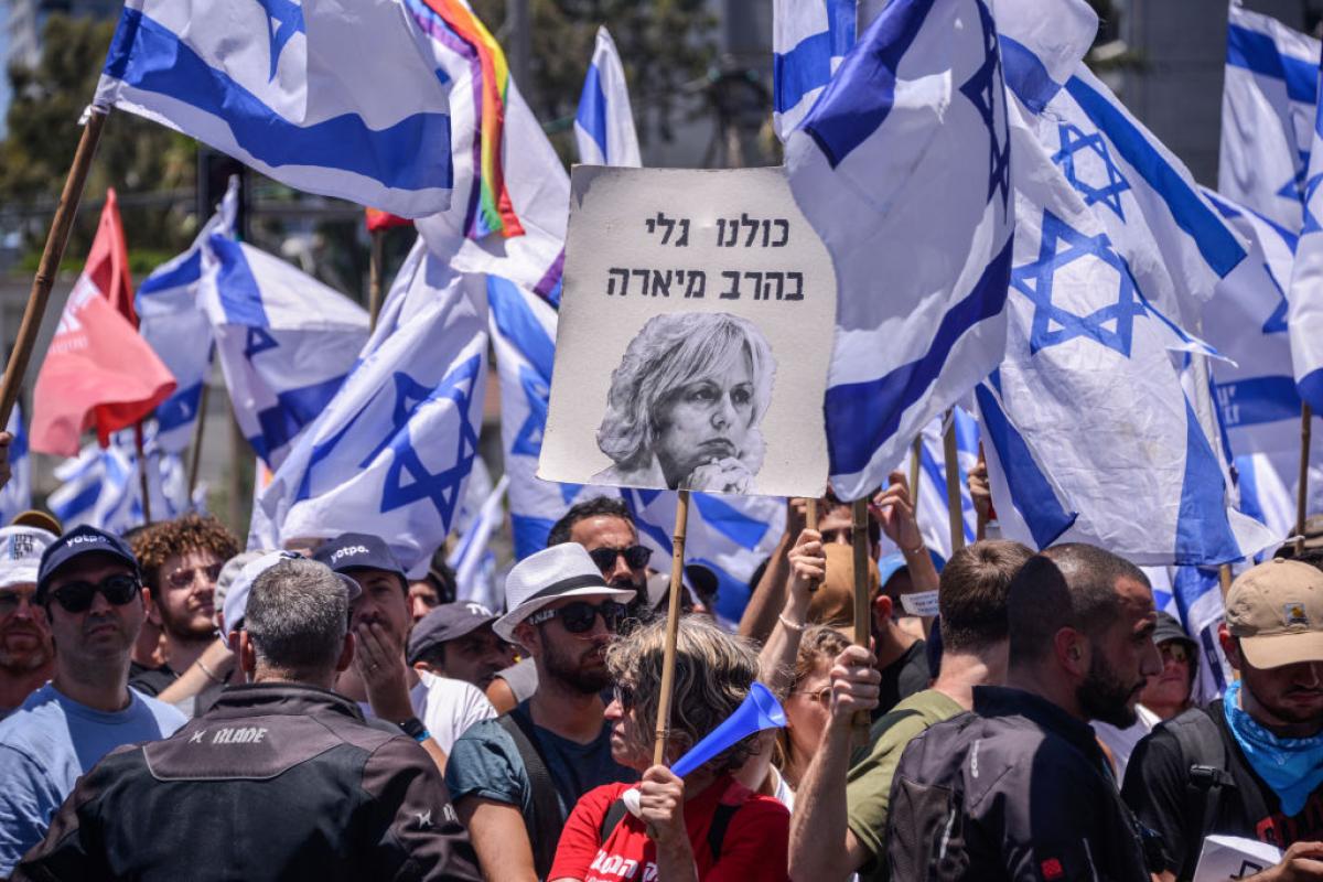 Manifestantes en Tel Aviv a favor de Gali Baharav-Miara y contra Netanyahu en una imagen de archivo