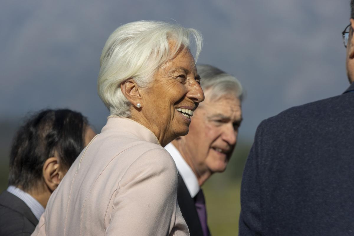 La presidenta del BCE, Christine Lagarde, y el presidente de la Fed, Jerome Powell.