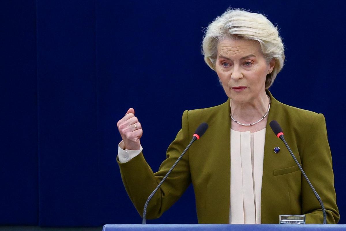La presidente de la Comisión Europea, Ursula von der Leyen, durante el Debate del Estado de la Unión Europea, en el Parlamento Europeo, Estrasburgo.