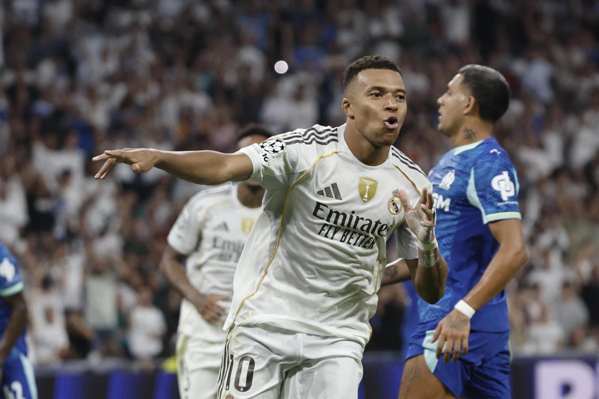 Kylian Mbappé celebrando el segundo de sus goles al Olympique de Marsella en la fase liga de la Champions League 2025-2026
