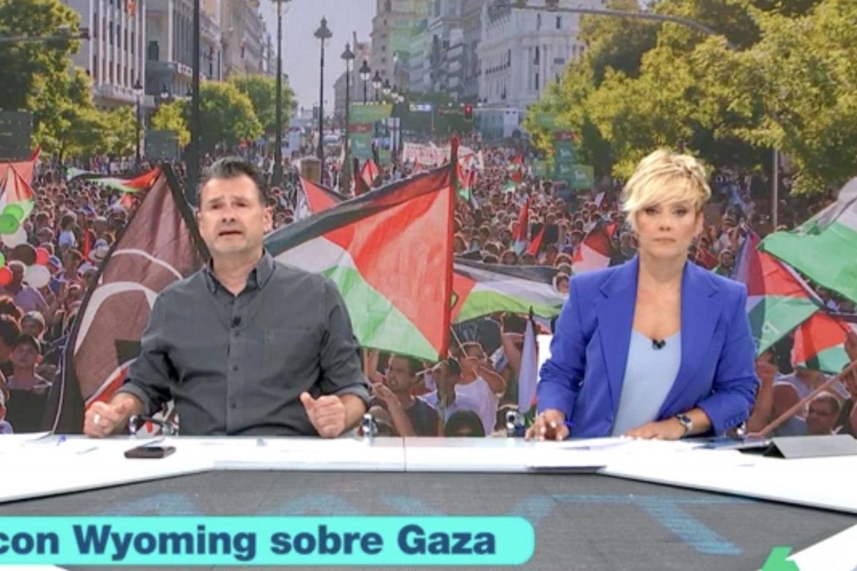 Iñaki López, con Cristina Pardo, en 'Más Vale Tarde'