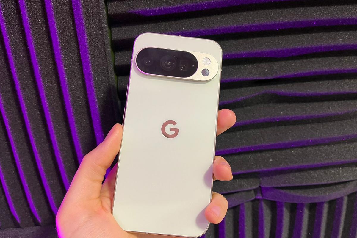 Foto del nuevo Google Pixel 10 Pro.