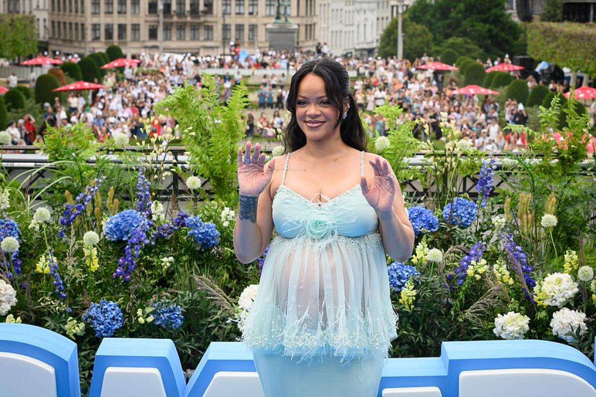 Rihanna el pasado mes de junio en la 'premiere' de la película Smurfs (Los Pitufos) en la que puso voz a Pitufina.