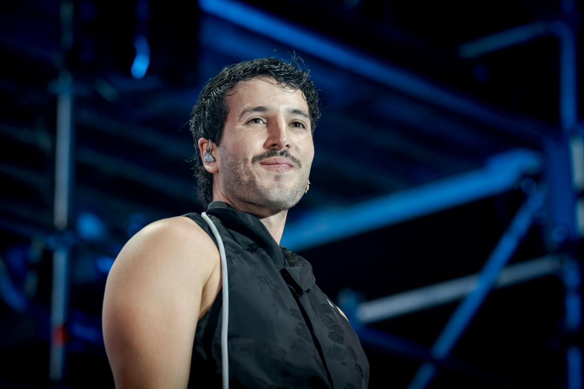 Sebastián Yatra, durante una actuación en Madrid.