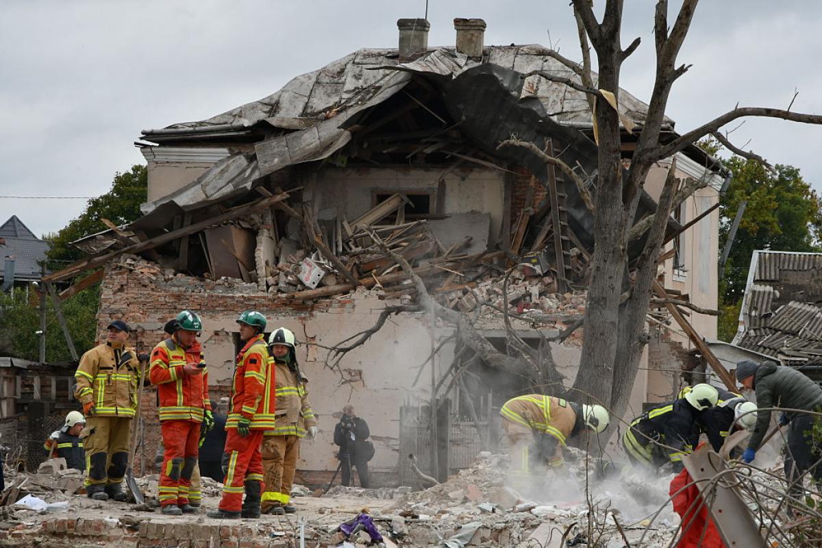 Una casa de Leópolis (Ucrania) destruida por el ataque ruso a la ciudad del 5 de octubre de 2025