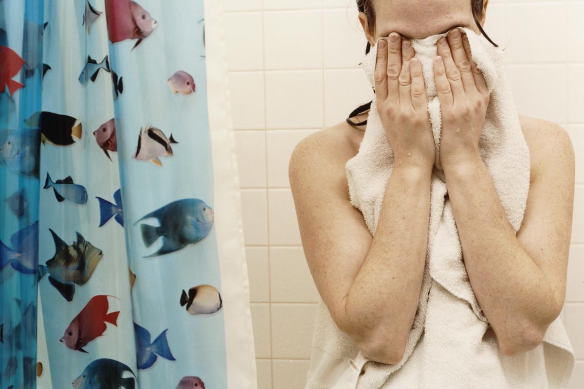 Una mujer tras ducharse.