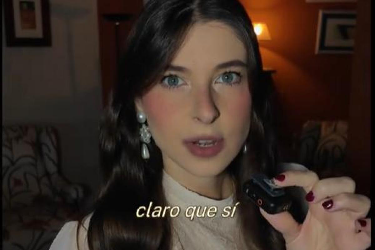 La joven Lucía de la Riva en TikTok.