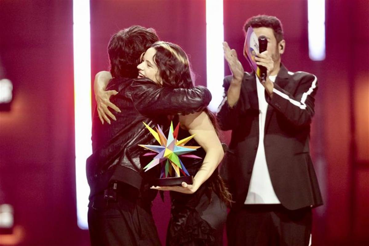 Estos 30 segundos de Rosalía dirigiéndose a los afectados por la DANA  generan un aplauso unánime