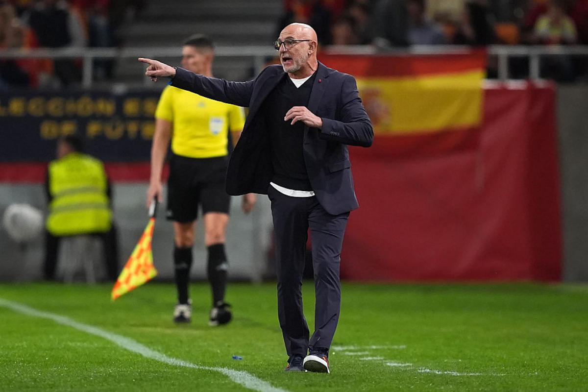 El entrenador de la Selección Española, Luis De La Fuente, en el partido entre España y Turquía.