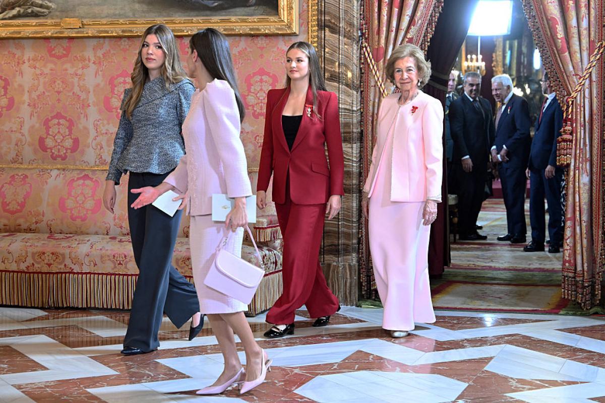 La Infanta Sofía, la reina Letizia, la princesa Leonor y la reina Sofía.