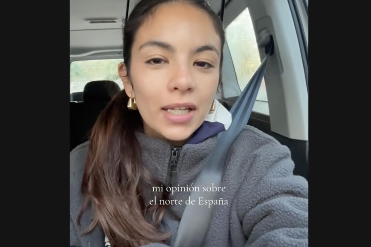 La creadora de contenido argentina @agosmenendez.