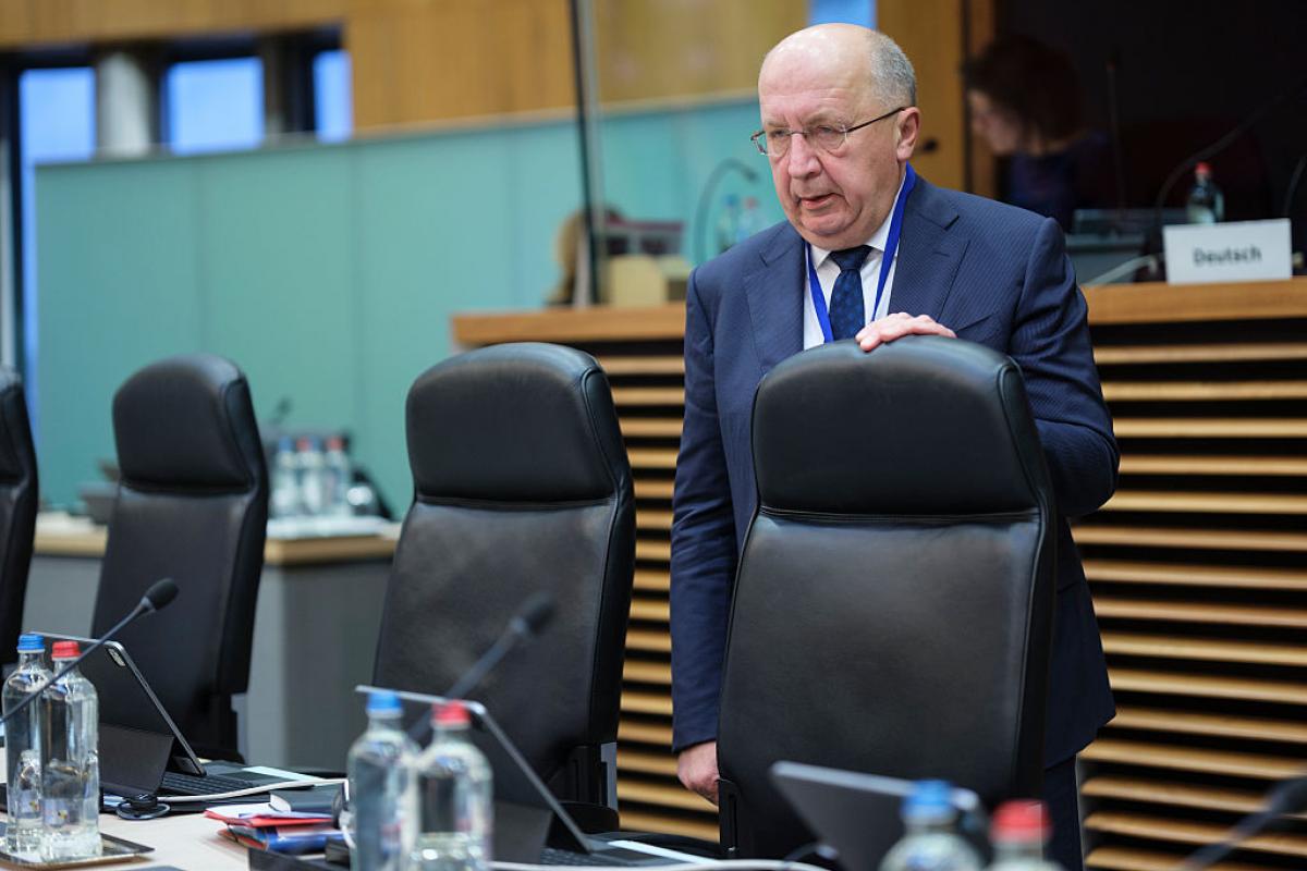El comisario de Defensa de la UE, Andrius Kubilius, el 19 de noviembre de 2025, durante una reunión de rutina de la Comisión, en Bruselas.