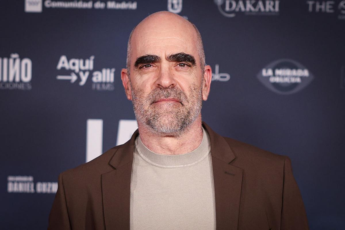 El actor Luis Tosar posa en un photocall.
