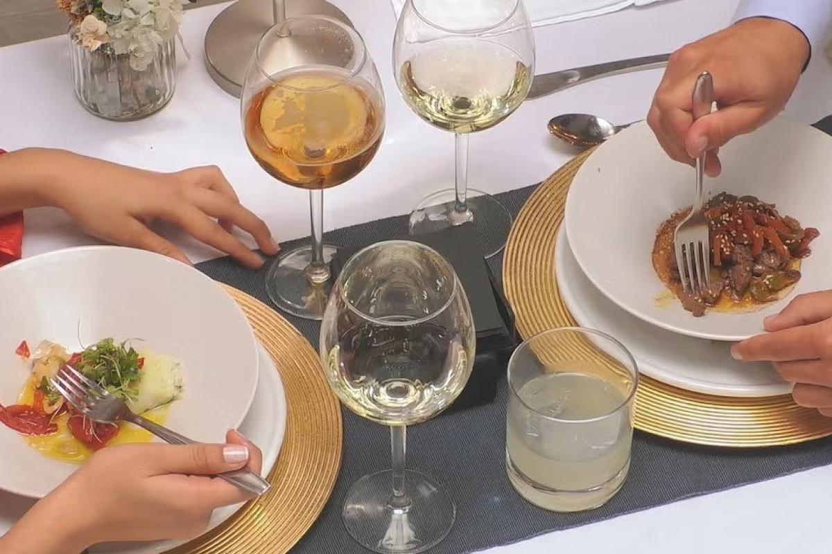 El instante de una cita cualquier en First Dates, el programa de Cuatro