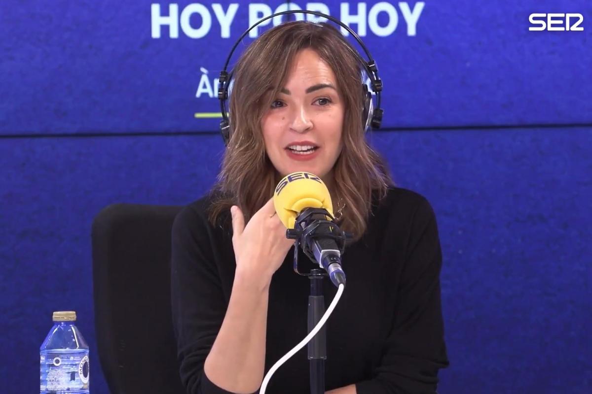 La actriz Verónica Sánchez en la Cadena SER.