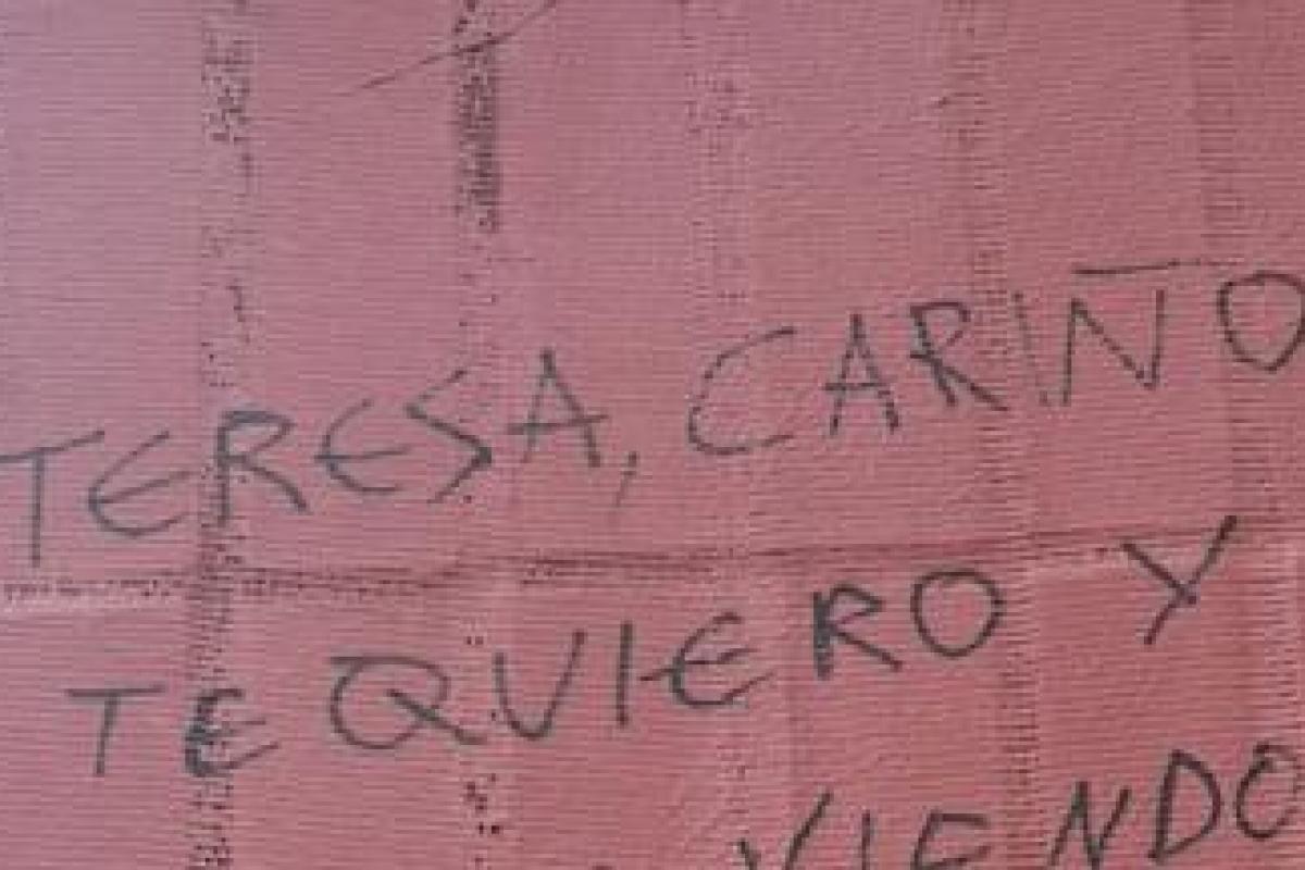 Detalle del grafiti viral de Teresa