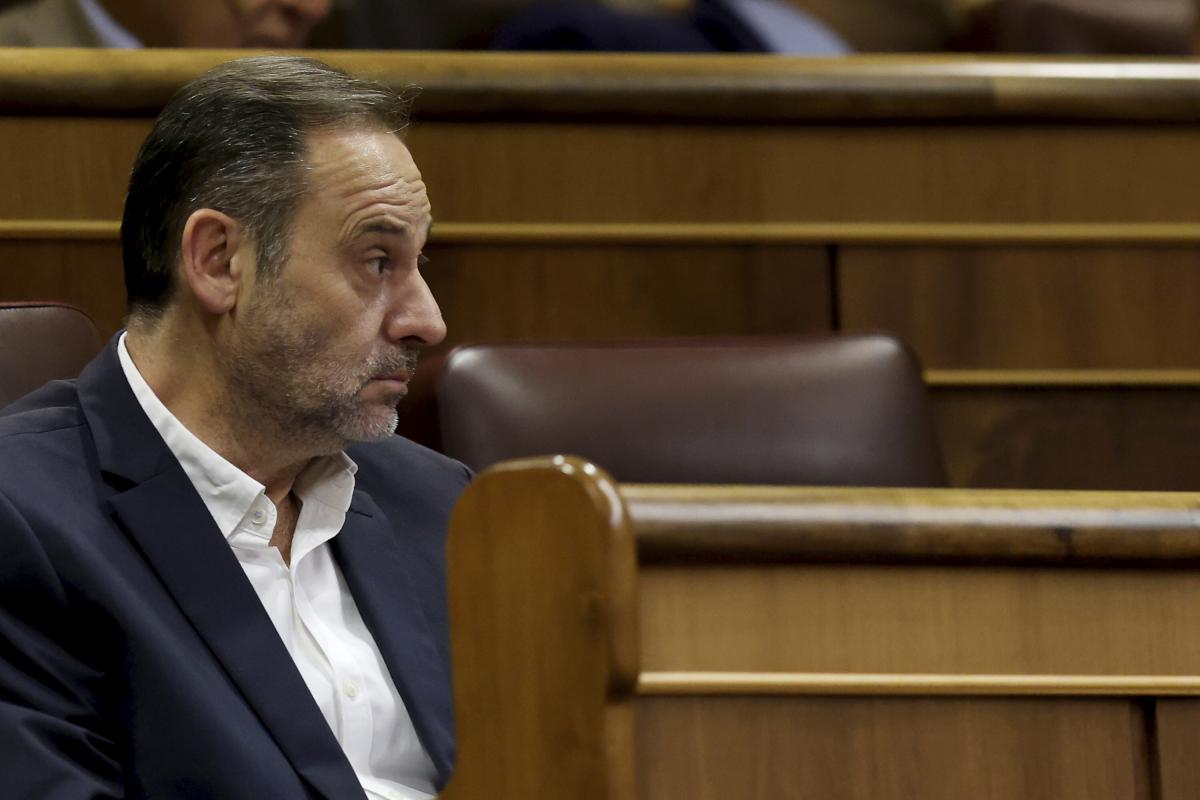 El exministro de Transportes José Luis Ábalos, en una imagen de archivo en el Congreso.